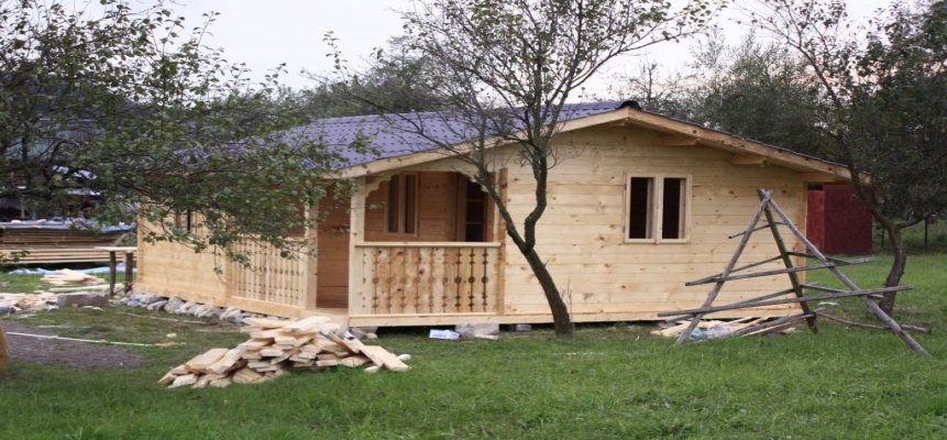 Cabana 6m/5m. Curtea De Arges, Judetul Arges Thumbnail