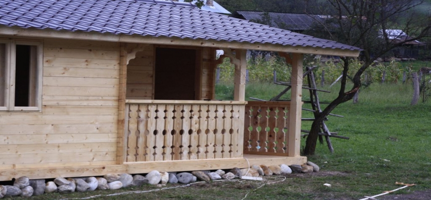 Cabana 6m/5m. Curtea De Arges, Judetul Arges Thumbnail